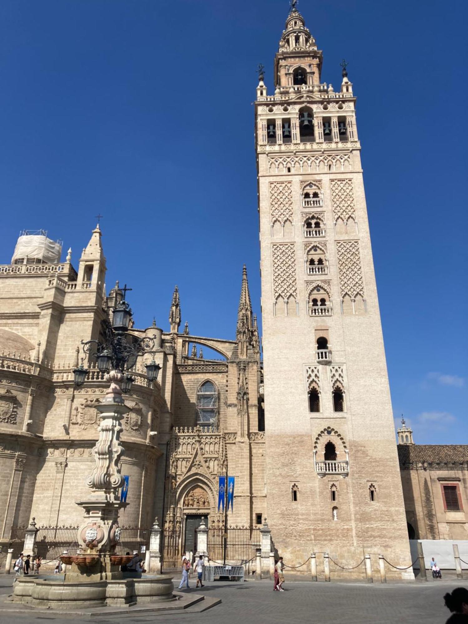 דירות סביליה Jimios Alcazar Catedral מראה חיצוני תמונה